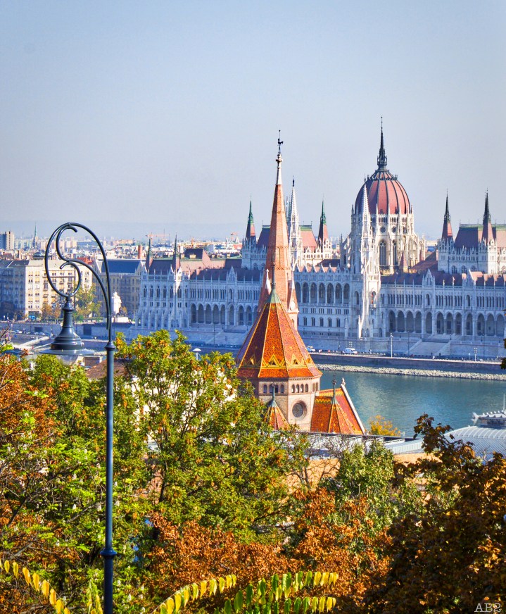 Un week-end détente entre copines tourne à la catastrophe à&nbsp;Budapest