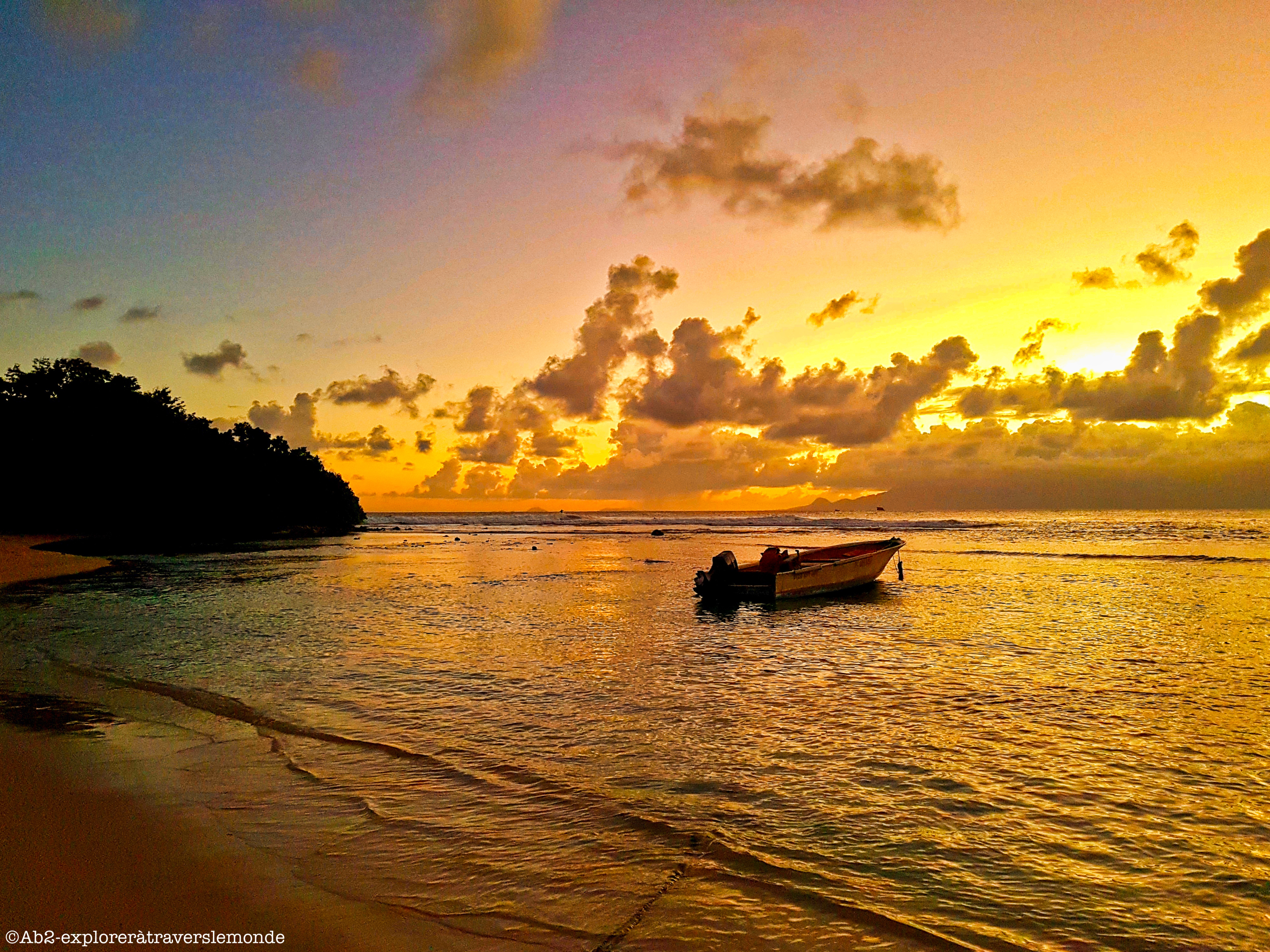 gosier - plage du petit havre coucher