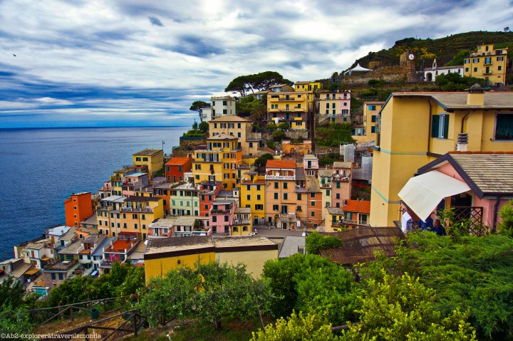 Sur les hauteurs - vue sur mer